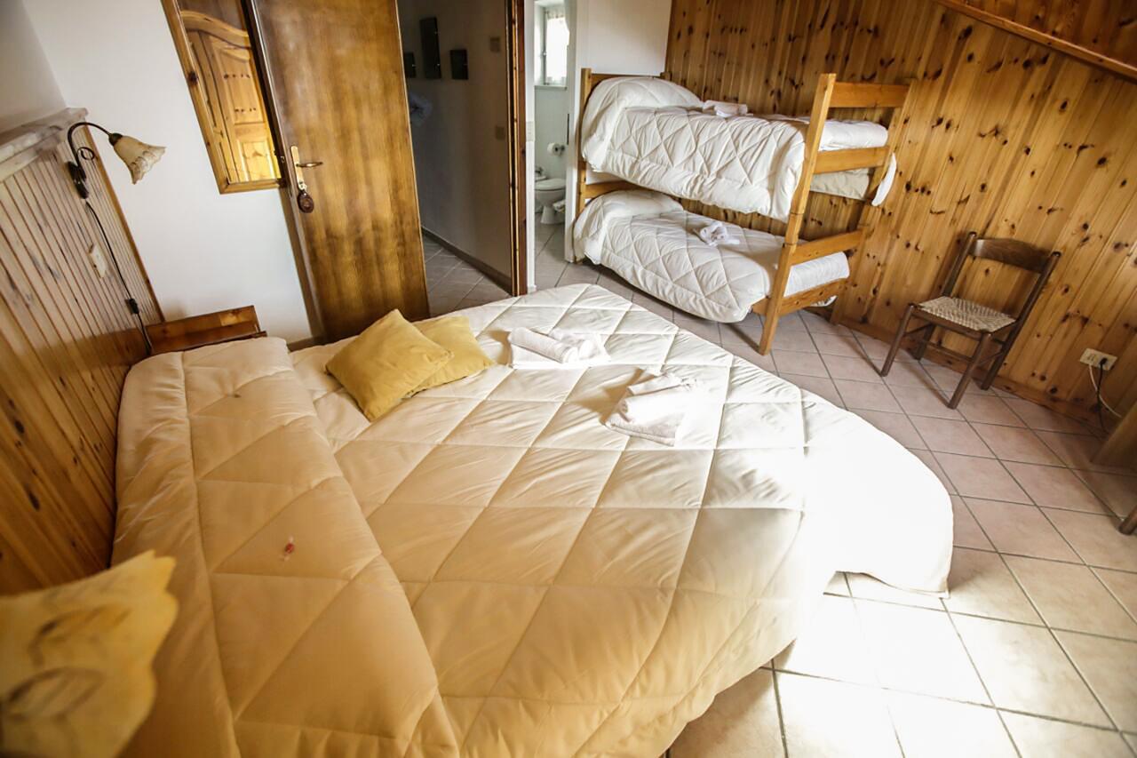 Hotel Valle Del Lupo Пескасероли Екстериор снимка