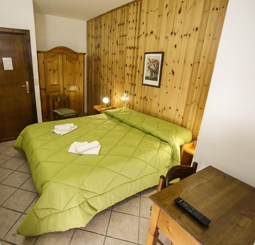 Hotel Valle Del Lupo Пескасероли Екстериор снимка