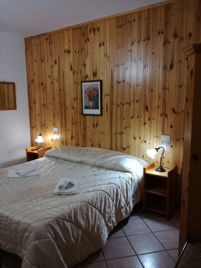 Hotel Valle Del Lupo Пескасероли Екстериор снимка